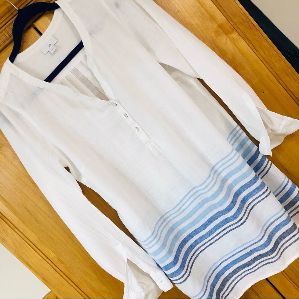 J. Jill White Tunic Top with Blue Striped Hem